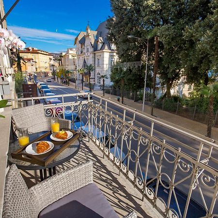 Villa Sokol Apartments Opatija Center Rom bilde