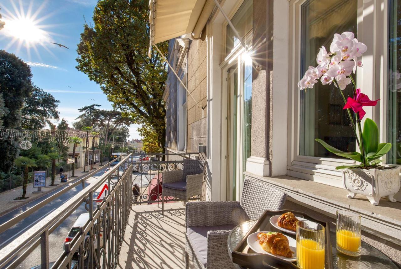Villa Sokol Apartments Opatija Center Eksteriør bilde